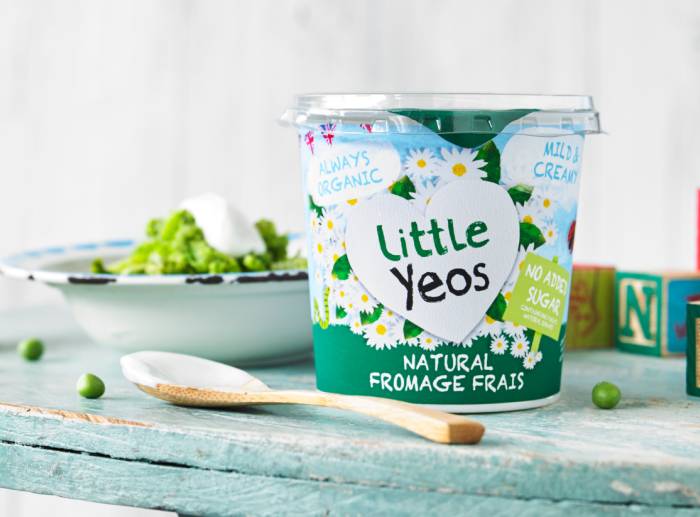 YEo Valley Organic childrens yogurt fromage frais natural