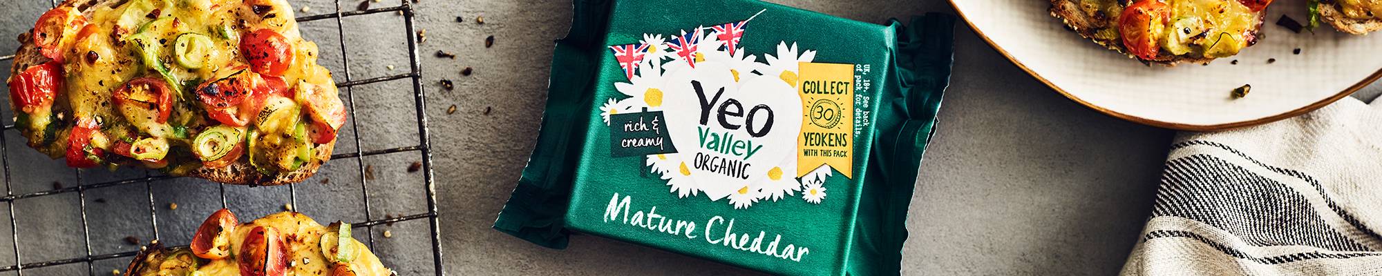 Yeo Valley Organic Mature Cheddar Cheese