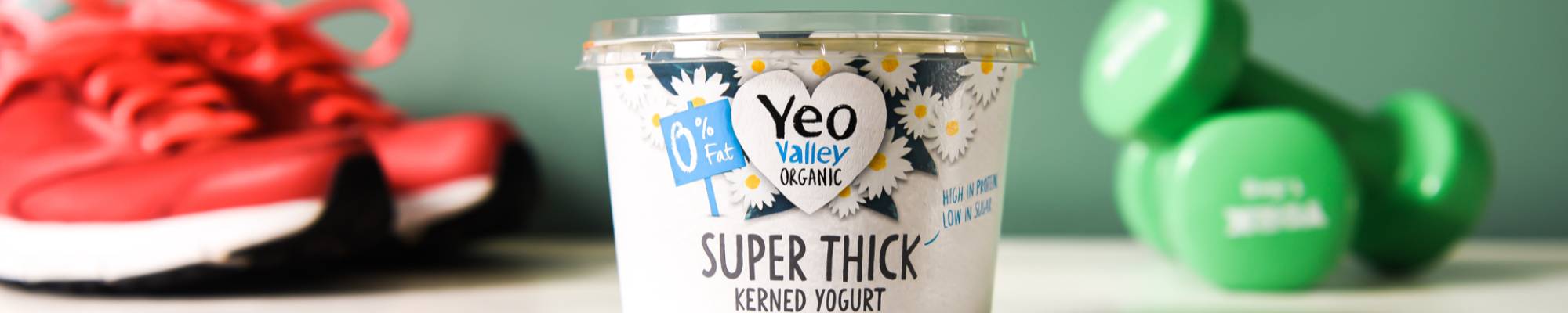 Yeo Valley organic super thick kerned yogurt