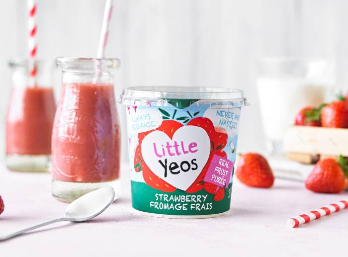 Yeo Valley Organic childrens strawberry