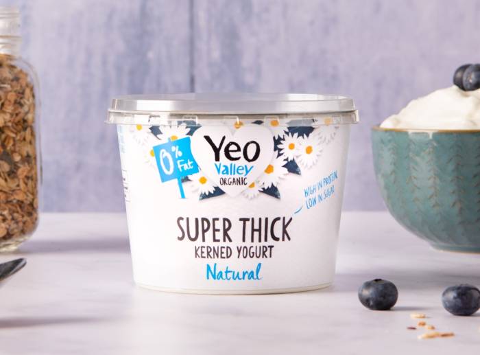 Yeo Valley Organic Super Thick Kerned Yogurt