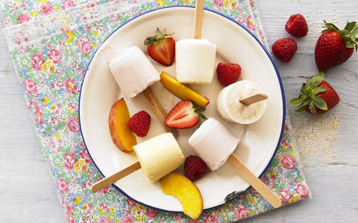 Little Yeos Recipe for Yogurt ice Lollies